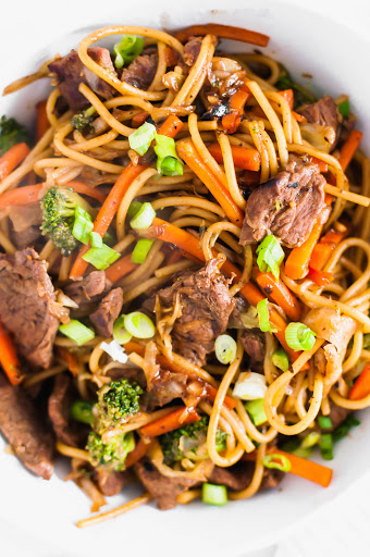 Order 30. Beef Lo Mein food online from Super China Buffet store, Kenosha on bringmethat.com