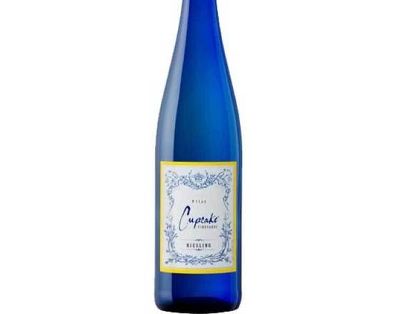 Order Cupcake Vineyards, Pfalz Riesling · 750 mL food online from House Of Wine store, New Rochelle on bringmethat.com