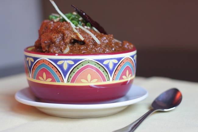Order Handi Goat Masala - Entree food online from Raaz specialty indian cuisine store, Jersey City on bringmethat.com