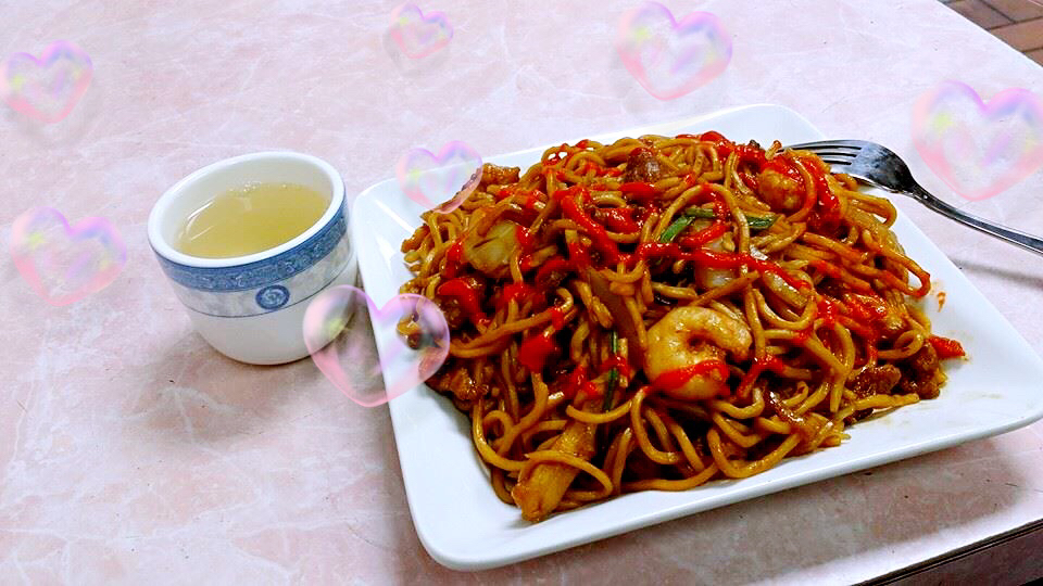 Order Fresh Shrimp Lo Mein. food online from Wong's Garden store, New Hyde Park on bringmethat.com