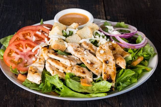 Order Papi's Salad Chicken food online from Papi Cuban & Caribbean Grill store, Lawrenceville on bringmethat.com