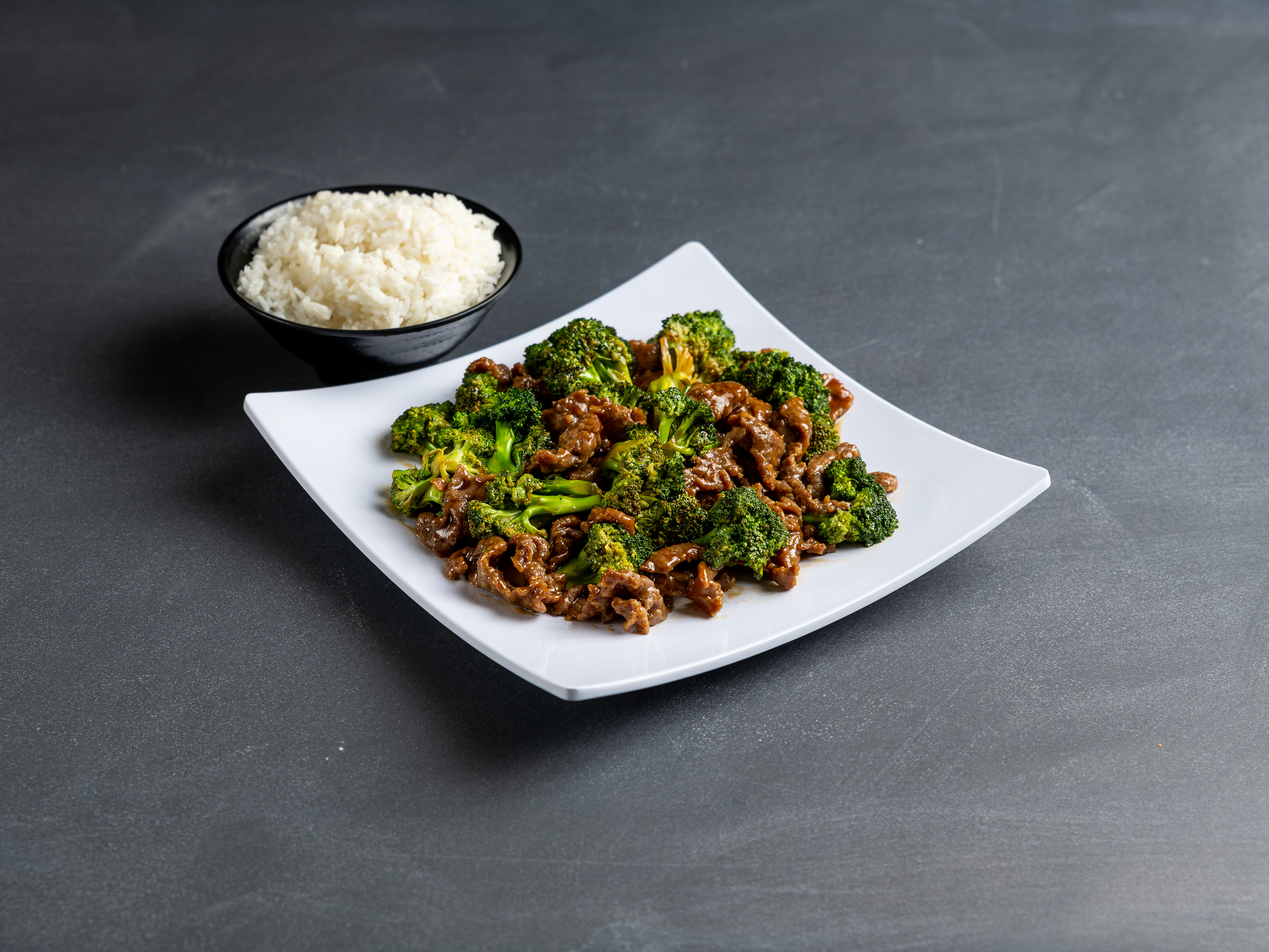 Order 707. Beef with Broccoli food online from Taiwan Garden store, Charlottesville on bringmethat.com