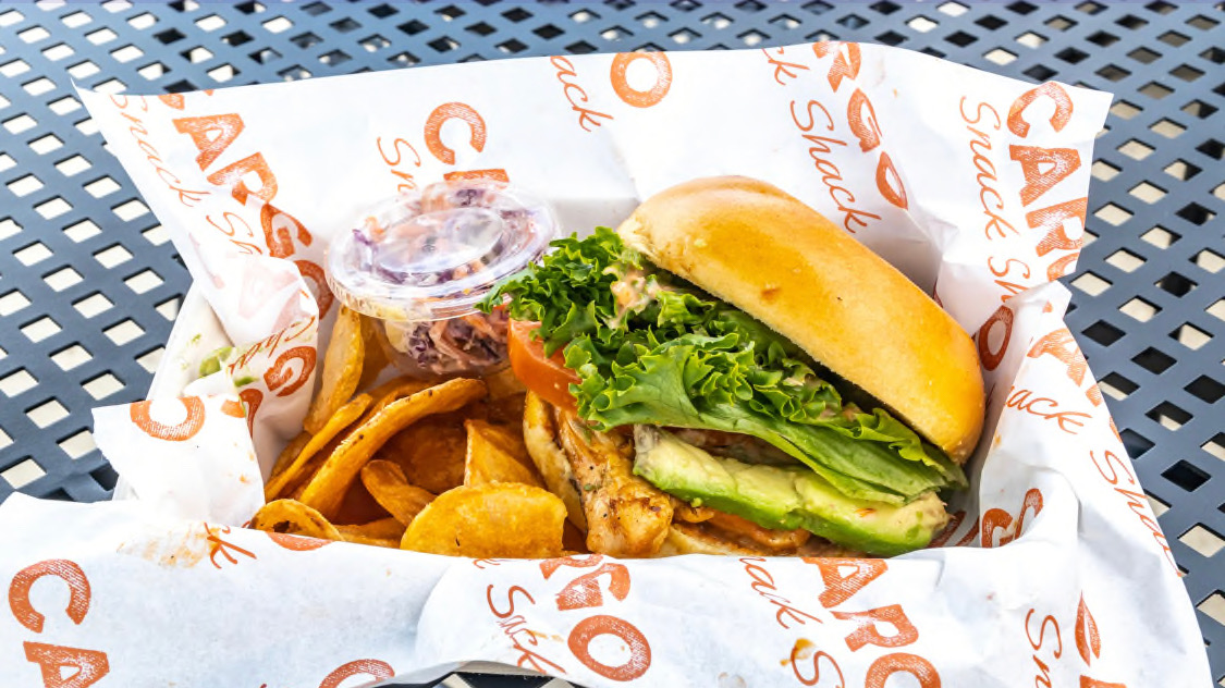 Order Grilled Chicken Sandwich food online from Cargo Snack Shack store, Los Angeles on bringmethat.com