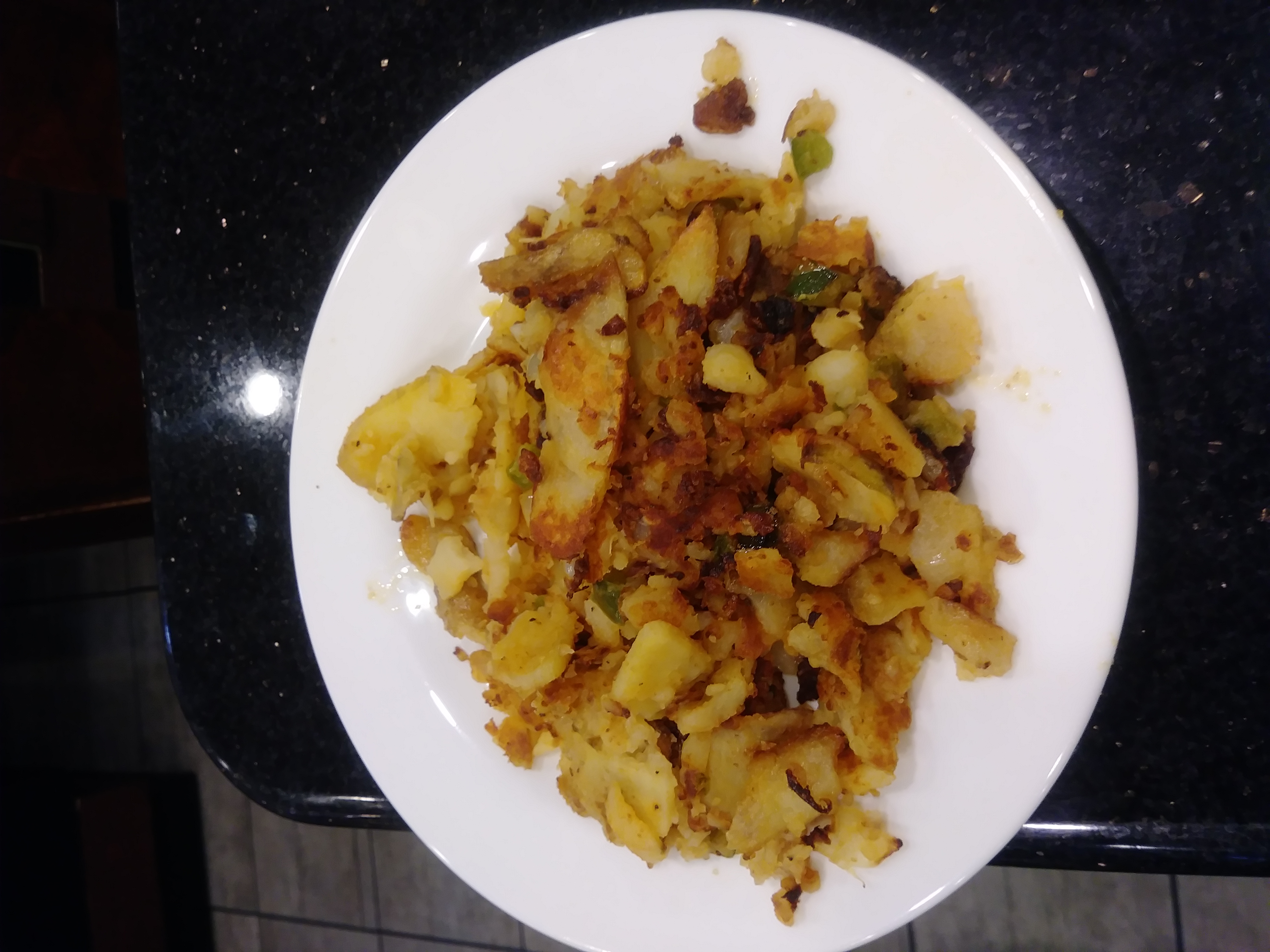 Order Home Fries food online from Silver Spoon Diner store, Queens on bringmethat.com
