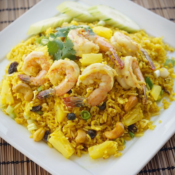 Order Pineapple Fried Rice food online from Thai Touch Restaurant store, Glendale on bringmethat.com