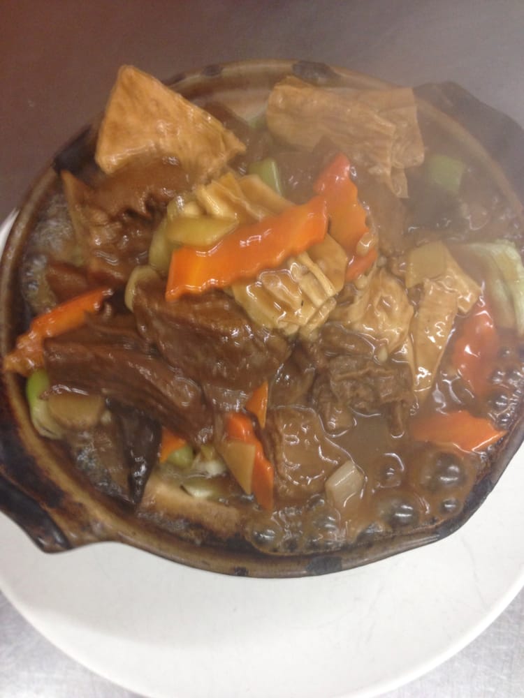 Order Beef Stew in Clay Pot food online from Chang's kitchen store, San Francisco on bringmethat.com