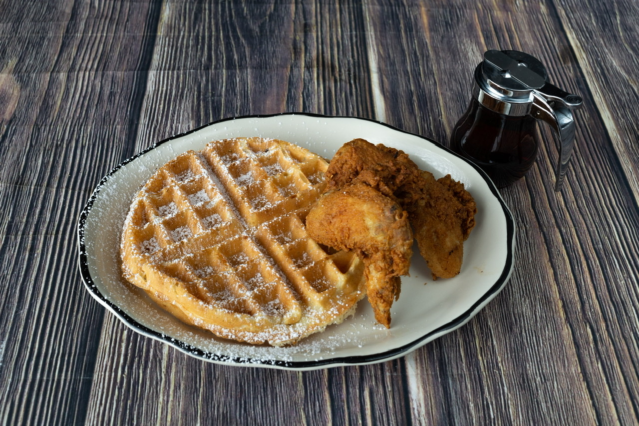 Order Broaster Chicken Wings and Waffles food online from House of Pies store, Los Angeles on bringmethat.com