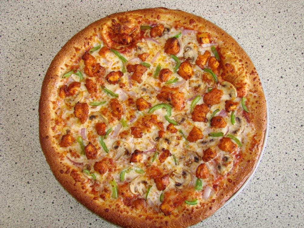 Order Buffalo Chicken Pizza - Medium 12'' (8 Slices) food online from 5 Star Pizza And Wings store, Fontana on bringmethat.com