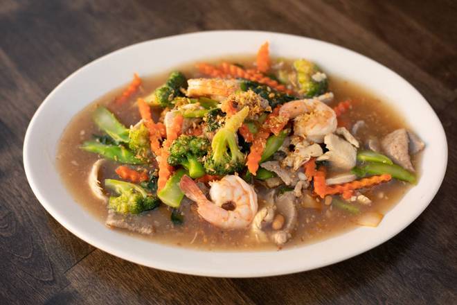Order Gravy Noodles food online from Panang South Okc store, Oklahoma City on bringmethat.com