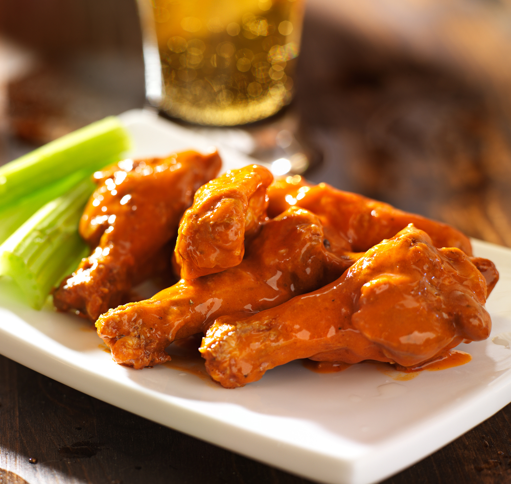 Order 6 Wings food online from Primo Pizzeria store, Ballston Spa on bringmethat.com