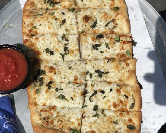 Order Garlic Bread food online from Oakland Pizza store, South Windsor on bringmethat.com