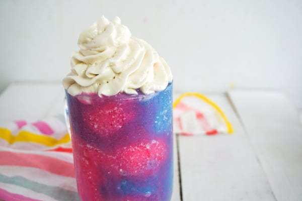 Order Unicorn Frappe food online from Yellowstone Coffee And Canvas store, Billings on bringmethat.com