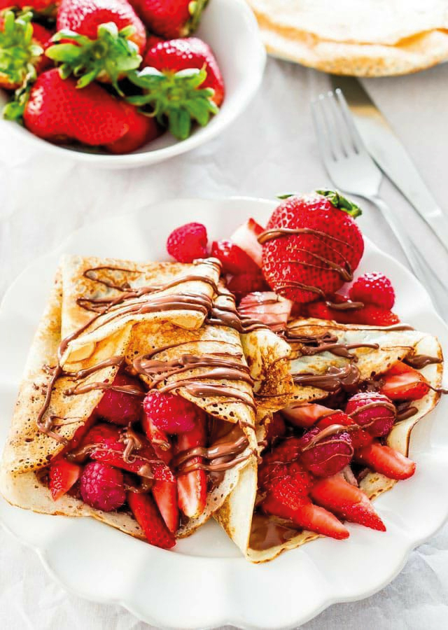 Order Nutella w/ Berries Crepes food online from Gold Leaf Pastry Shop store, Linden on bringmethat.com