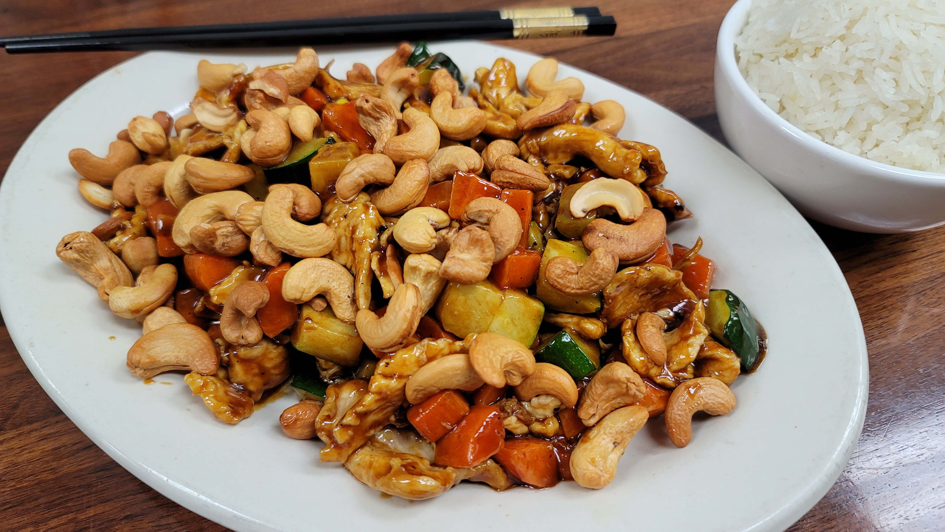 Order Chicken with Cashews food online from China Cafe store, Austin on bringmethat.com