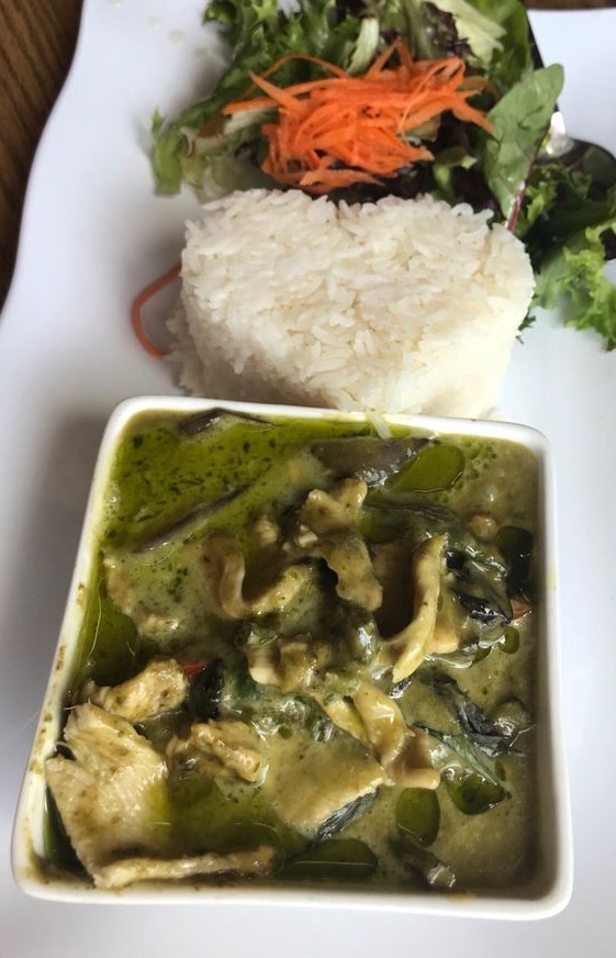 Order Green Curry food online from Bangkok patio store, San Mateo on bringmethat.com