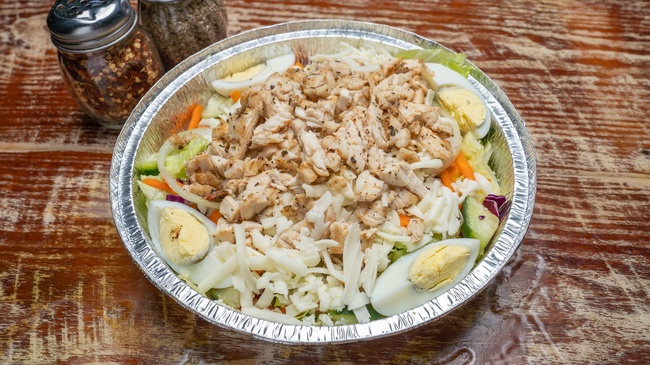 Order Grilled Chicken Salad food online from Elizabeth's Pizza store, Wilmington on bringmethat.com