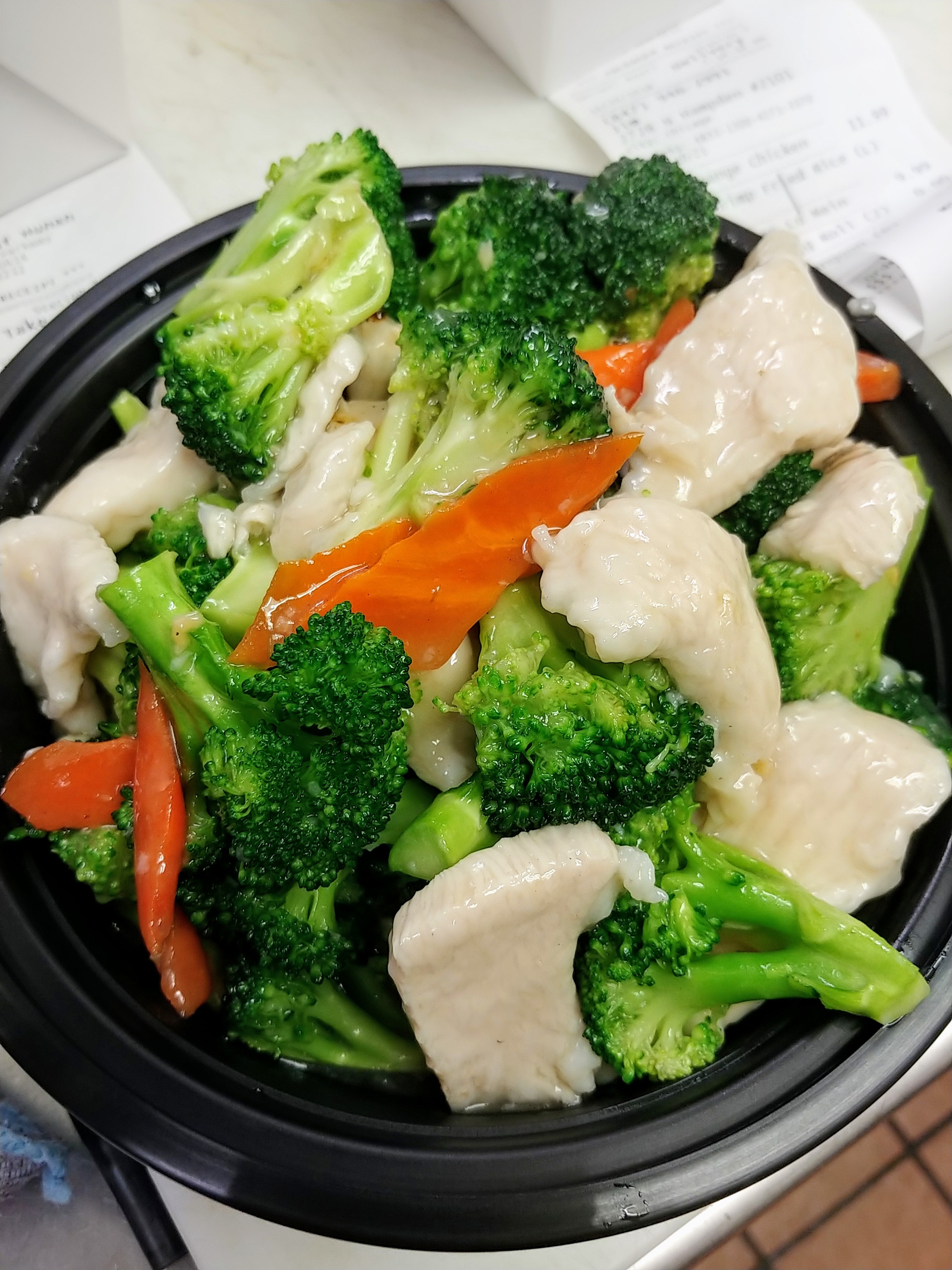 Order Chicken with Broccoli food online from House of Hunan store, Chicago on bringmethat.com