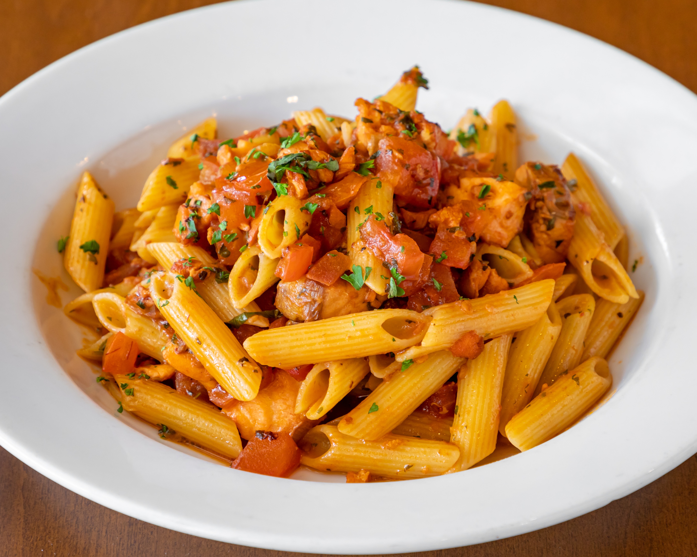 Order Penne Al Salmone food online from Modo Mio store, Pacific Palisades on bringmethat.com