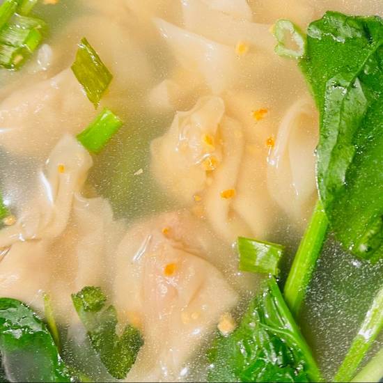 Order Won Ton Soup  food online from Thai Palace store, Sacramento on bringmethat.com