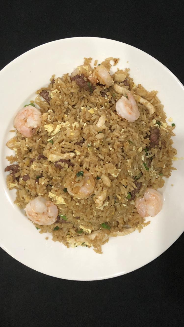 Order House Special Fried Rice food online from Taipei Express store, Houston on bringmethat.com