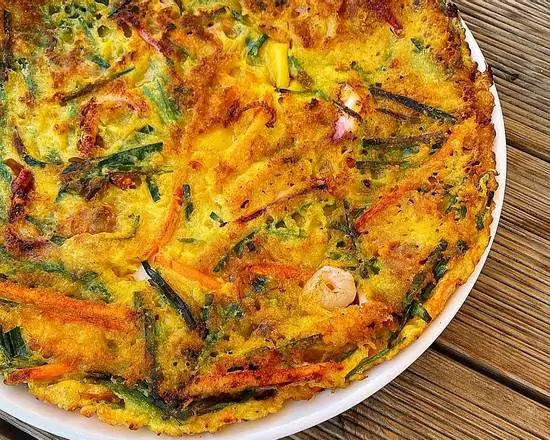 Order Seafood Scallion Pancake food online from JP Gold Catering store, Las Vegas on bringmethat.com