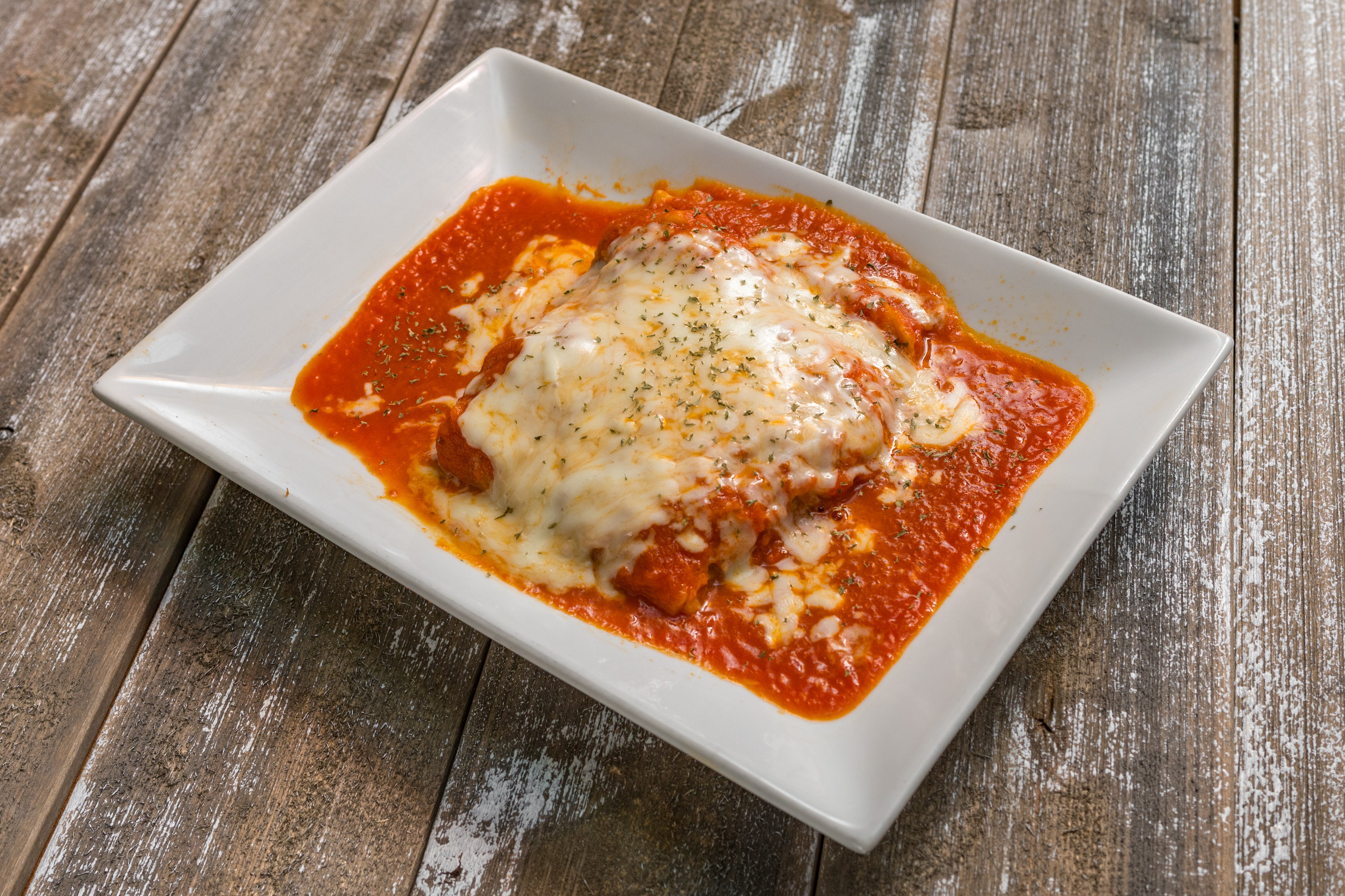 Order Lasagna - Pasta food online from Two Cousin Pizza store, Lancaster on bringmethat.com