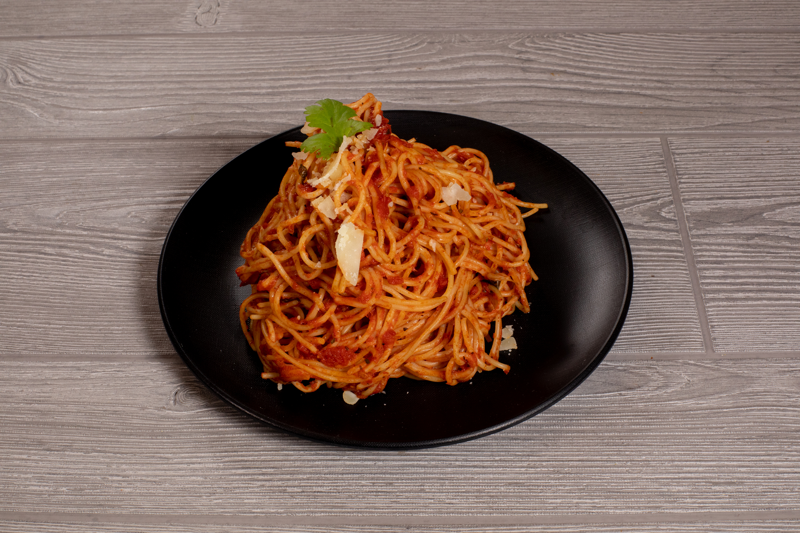 Order Spaghetti Marinara food online from Italia Express store, Dallas on bringmethat.com