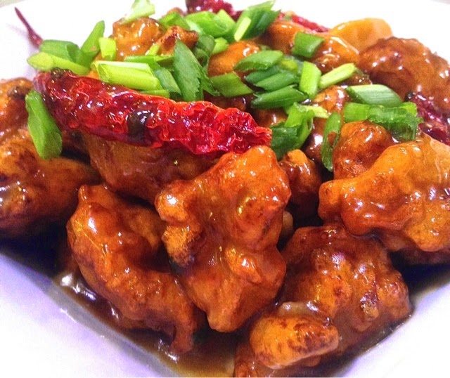 Order C7. General Tso's Chicken food online from China First store, Seattle on bringmethat.com