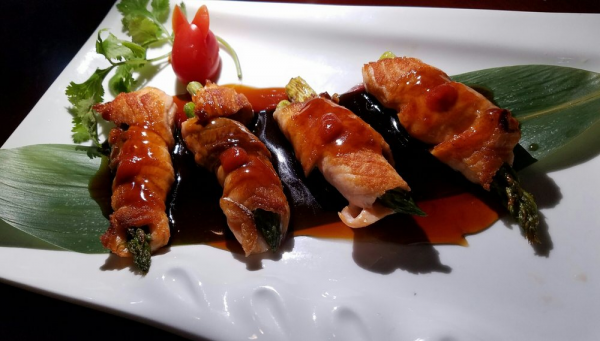 Order Salmon Asparagus food online from Musashi Asian Cuisine store, Brooklyn on bringmethat.com