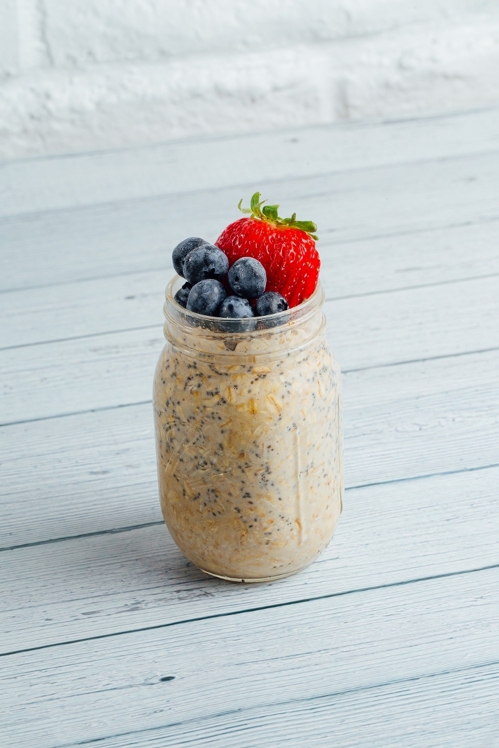 Order Berry Oats food online from B Nutritious store, Fountain Valley on bringmethat.com