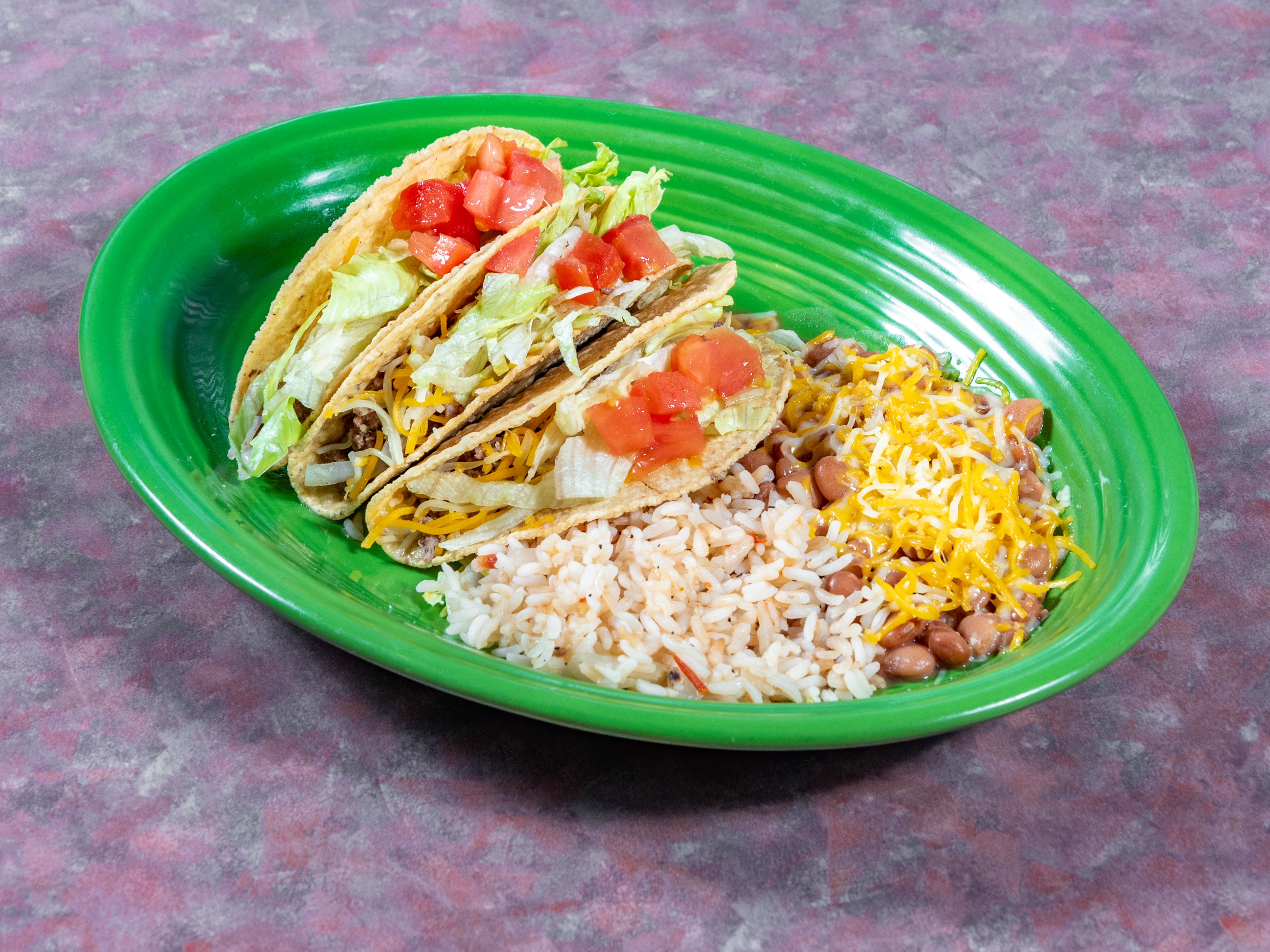 Order Tacos Beef food online from Cecilias Cafe store, albuquerque on bringmethat.com