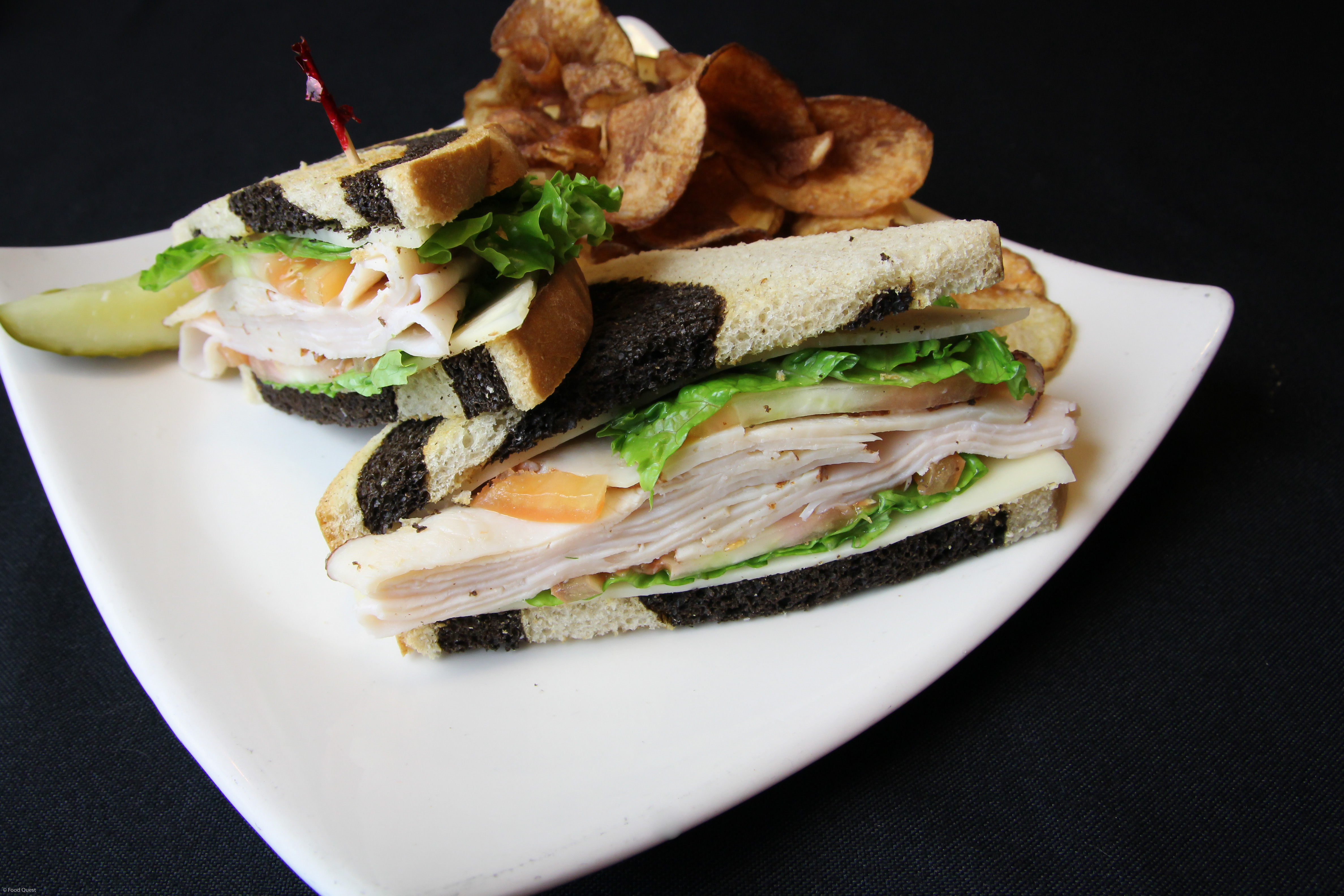 Order Smoked Turkey and Swiss Sandwich food online from Ringside Cafe store, Columbus on bringmethat.com