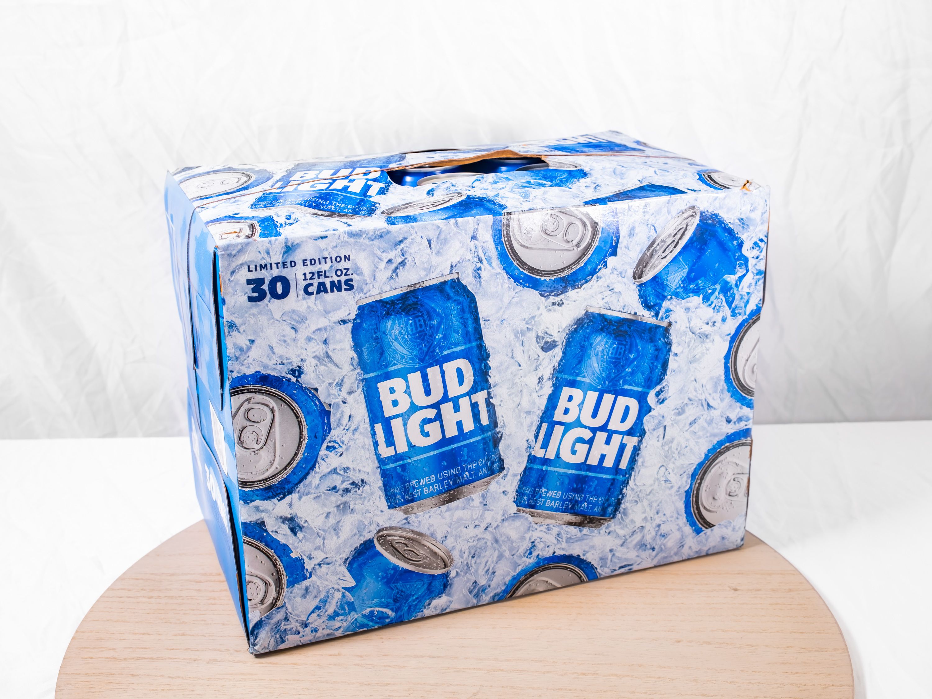 Order 30 Pack of Canned Bud Light food online from M & G Market store, Highland on bringmethat.com