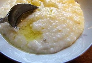 Order Bowl of Southern Style Grits food online from Sunny Street Cafe store, Dublin on bringmethat.com