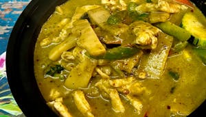 Order Green Curry food online from Asian thai 2 go store, Dallas on bringmethat.com