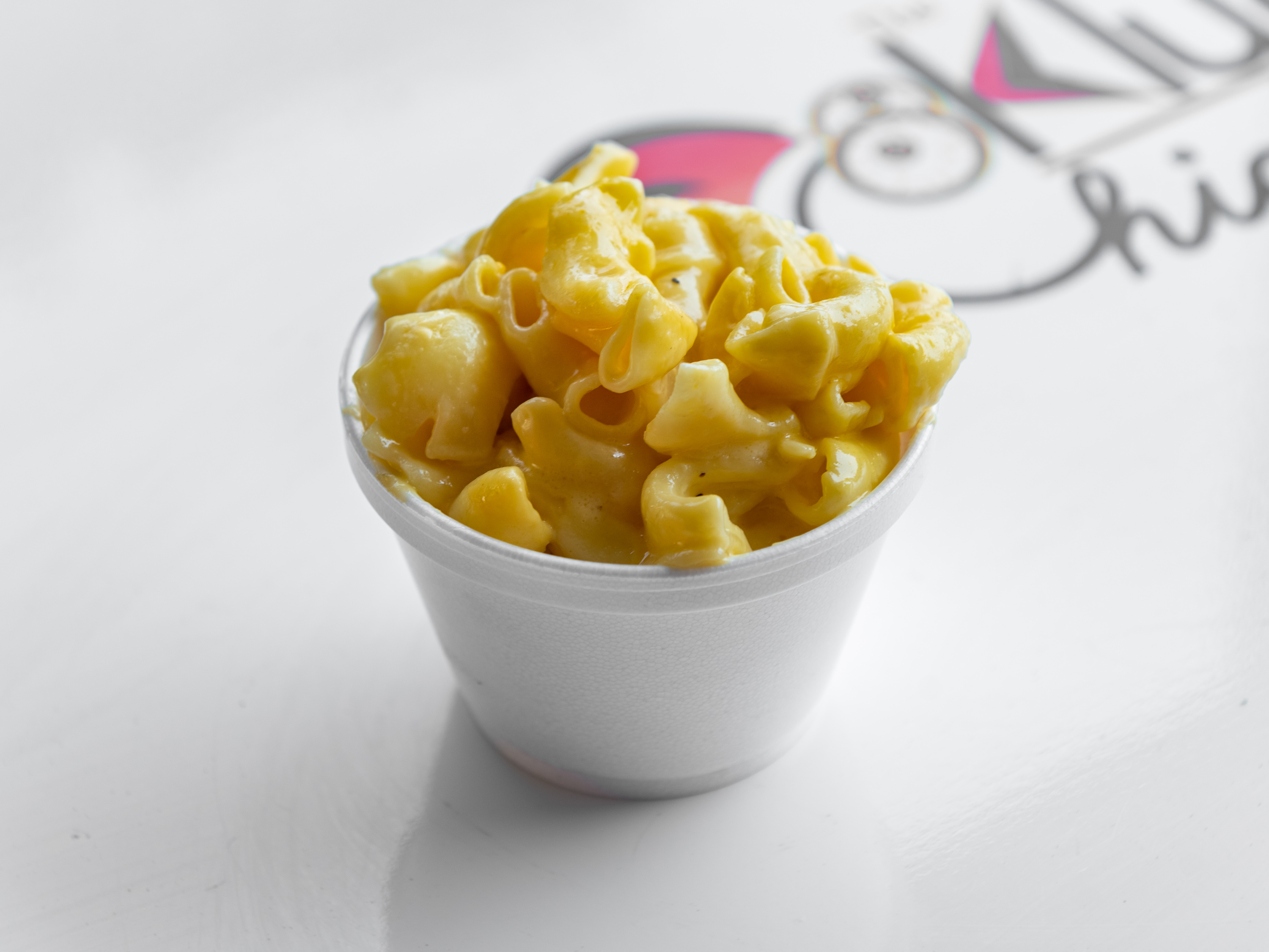 Order Kluckin Mac and Cheese food online from The Kluckin Chicken store, Glendale on bringmethat.com