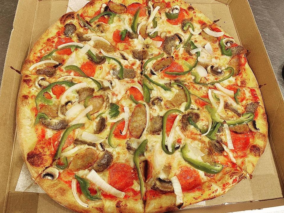 Order House Special Pie - Large 16'' food online from Mulberry Street Pizza store, Newark on bringmethat.com