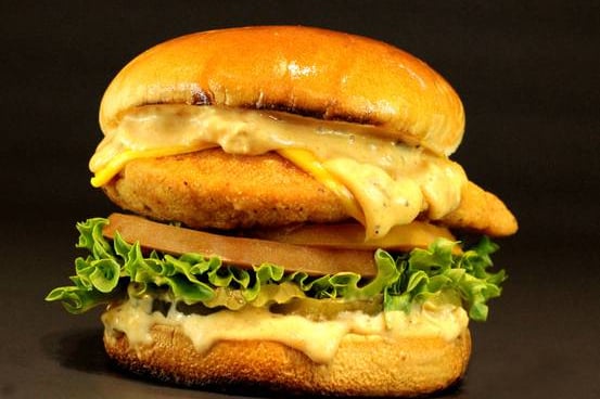 Order Solo JR Deluxe Chicken Sandwich food online from Solo Burgers&Wings store, Dallas on bringmethat.com