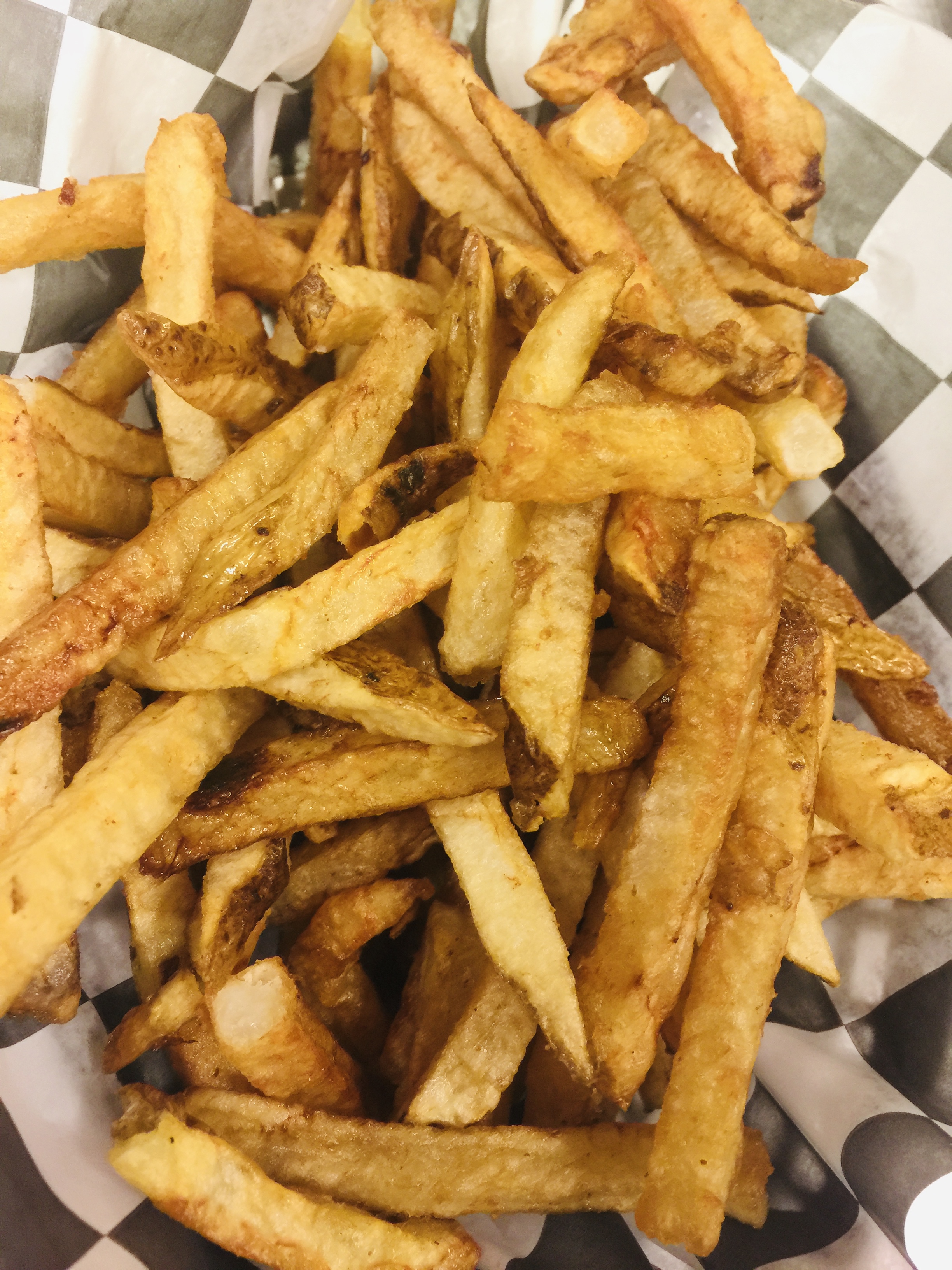 Order Mojo Fresh Cut Fries food online from Mojo Pub -N- Grill store, Youngstown on bringmethat.com