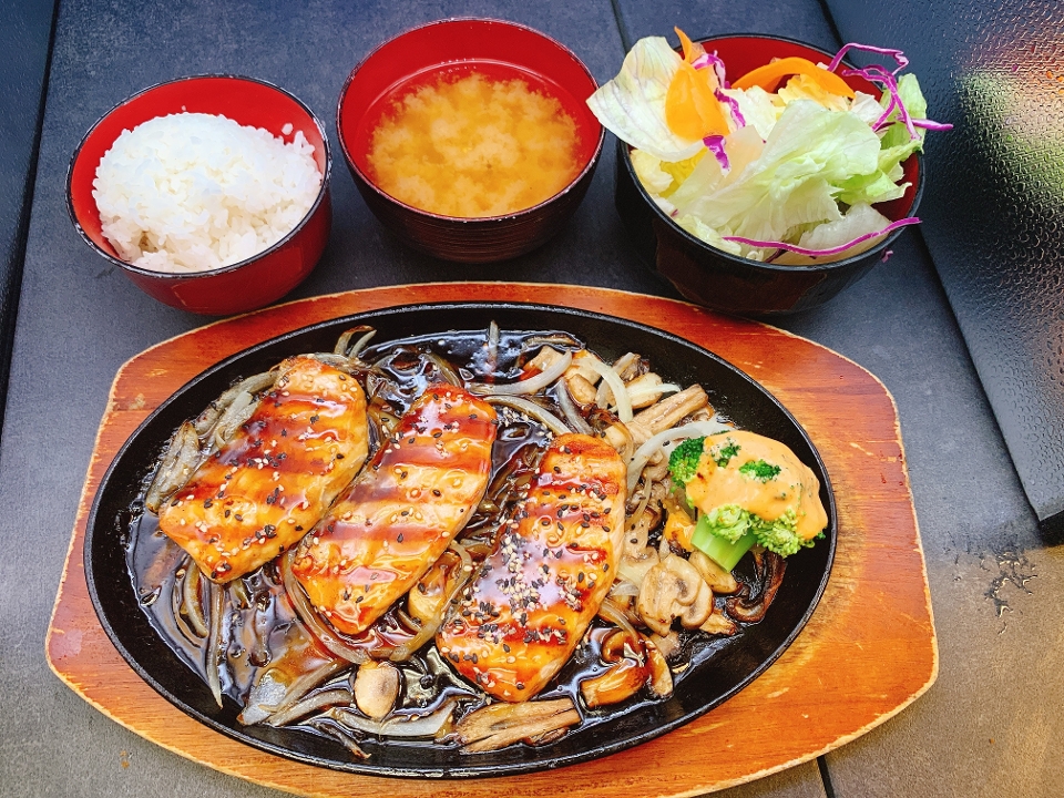Order Salmon Teriyaki food online from Sushi Plus store, Redwood City on bringmethat.com