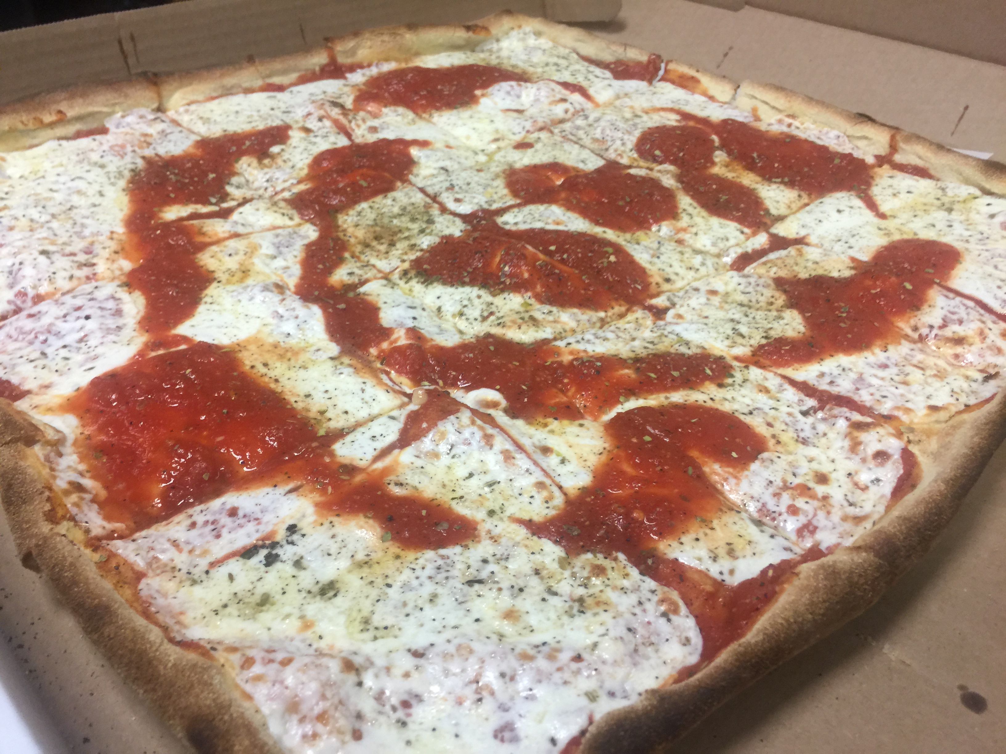 Order Extra Large 18" Mama's Pizza food online from Davinci The Art Of Brick Oven Pizza store, Montclair on bringmethat.com