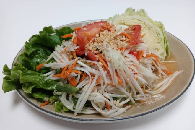 Order Papaya Salad food online from Thai Taste store, Los Angeles on bringmethat.com