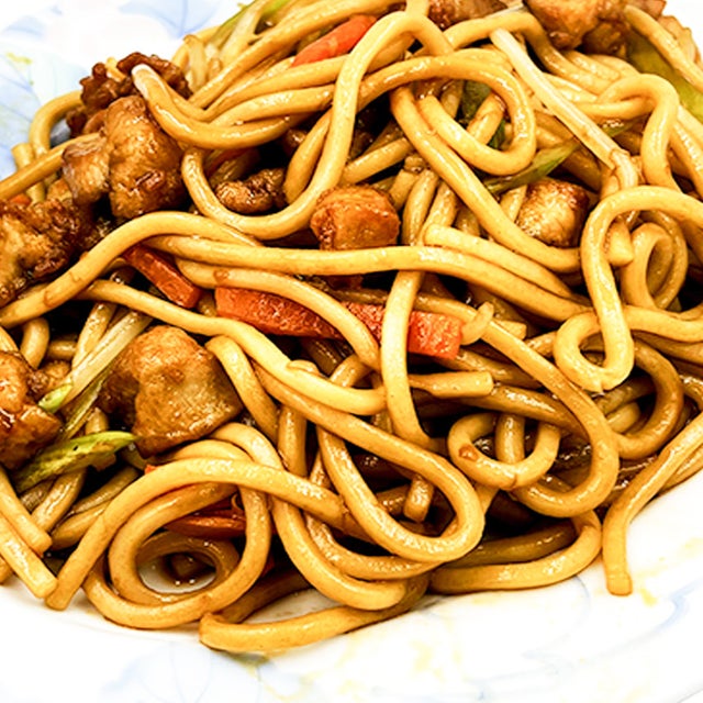Order Chicken Chow Mein food online from New Shanghai Restaurant store, Lake Forest on bringmethat.com