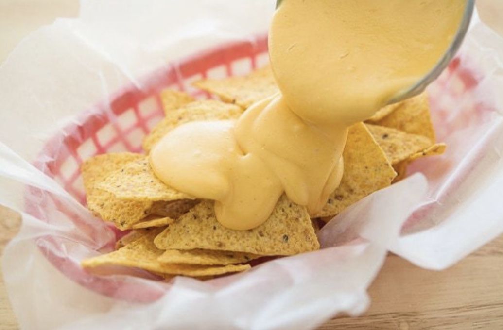 Order Cheese Nachos food online from Tacos And Wings store, Lyndhurst on bringmethat.com