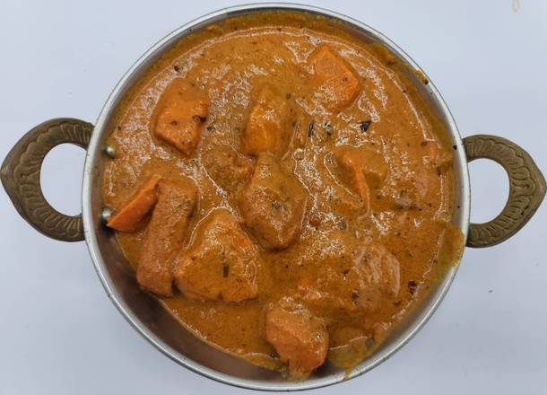 Order Butter Chicken Bundle food online from Curry Point 2 Go store, Bellevue on bringmethat.com