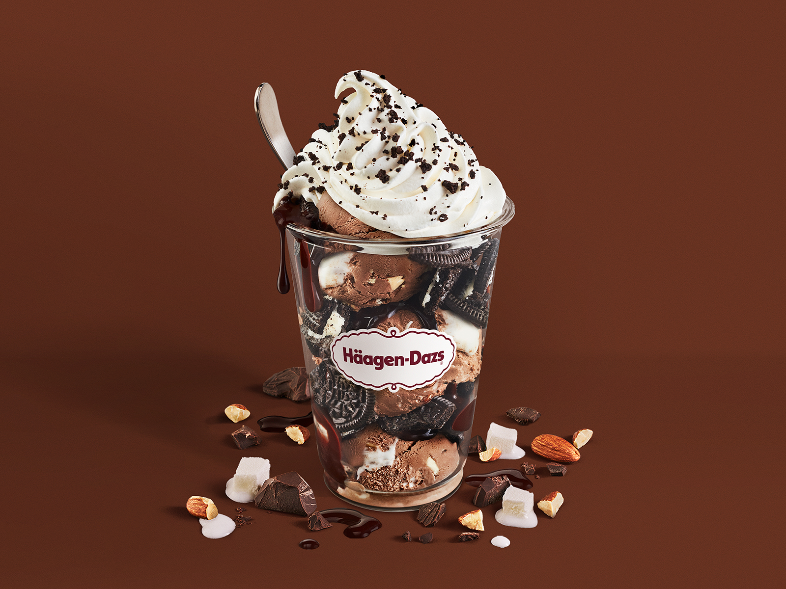 Order Rocky Road Dazzler Sundae food online from Haagen-Dazs store, Cherry Hill on bringmethat.com