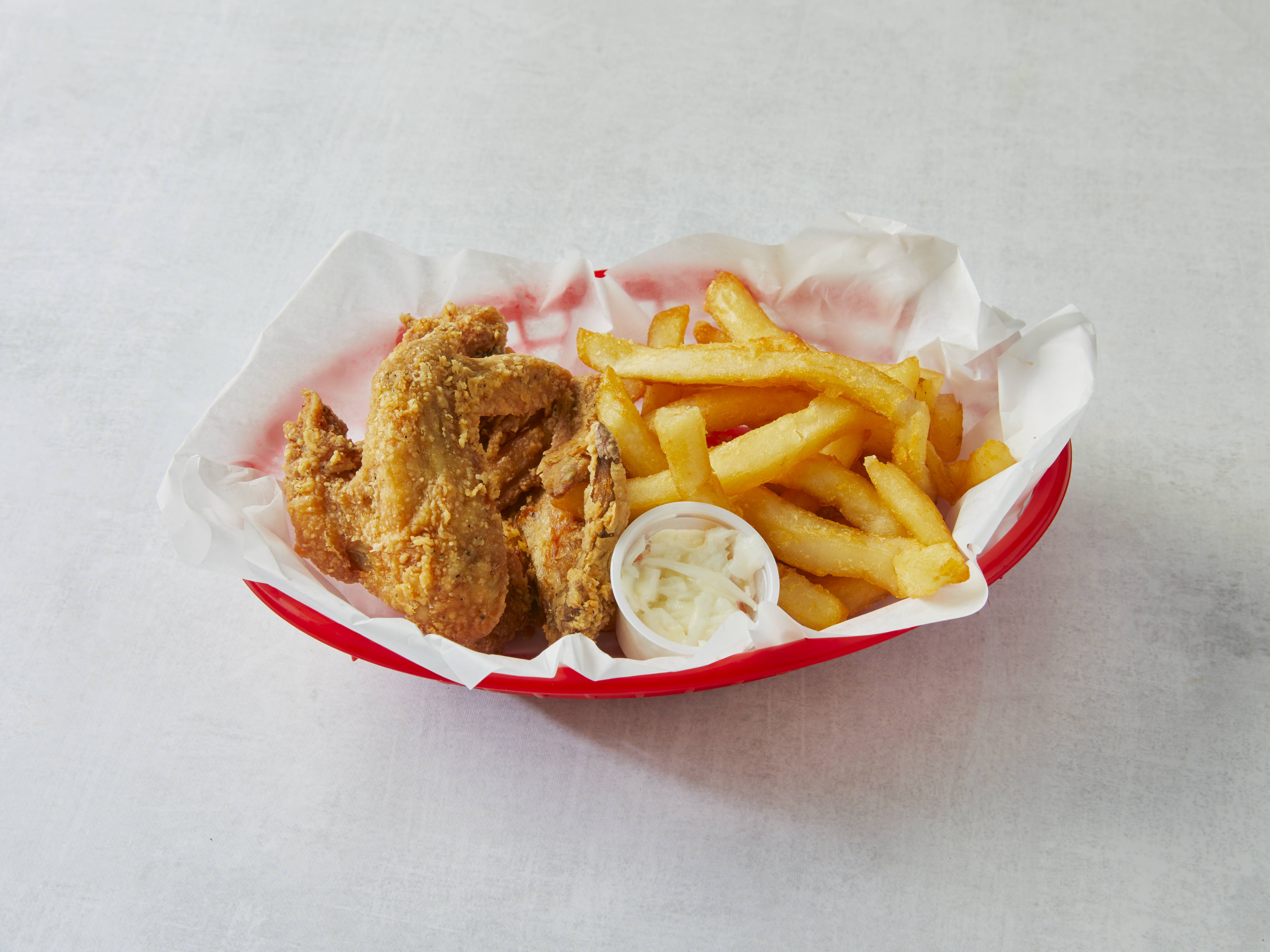 Order Wing Dinner food online from Harold's chicken shack (s wabash) store, Chicago on bringmethat.com