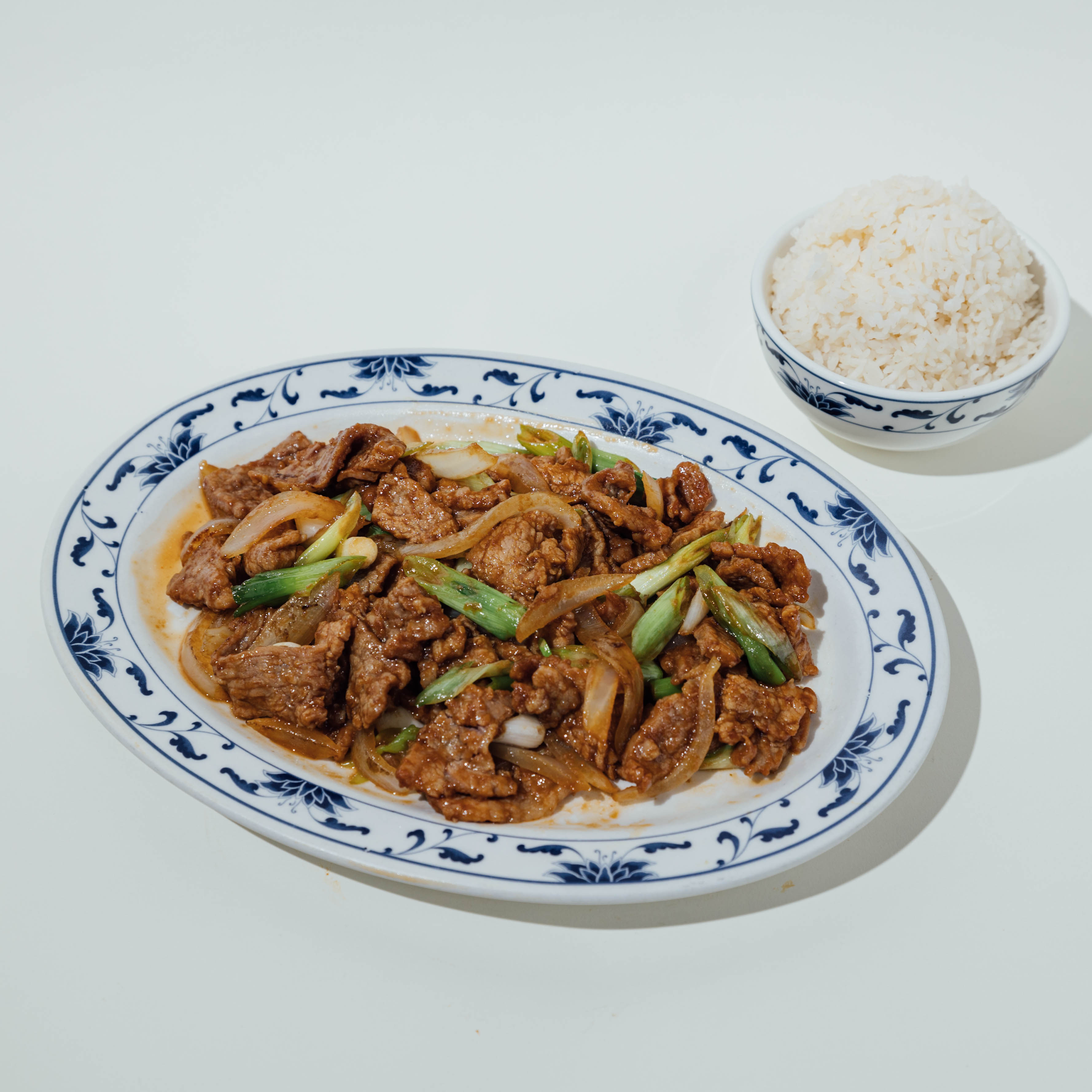 Order Sliced Beef with Scallions food online from City Lights of China store, Washington on bringmethat.com