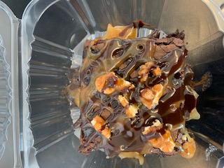 Order Big Momma Turtle Brownie food online from Big Momma's Bakery Cafe store, Kansas City on bringmethat.com