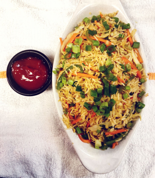 Order Egg Fried Rice food online from Paradise Biryani Pointe store, Parma on bringmethat.com